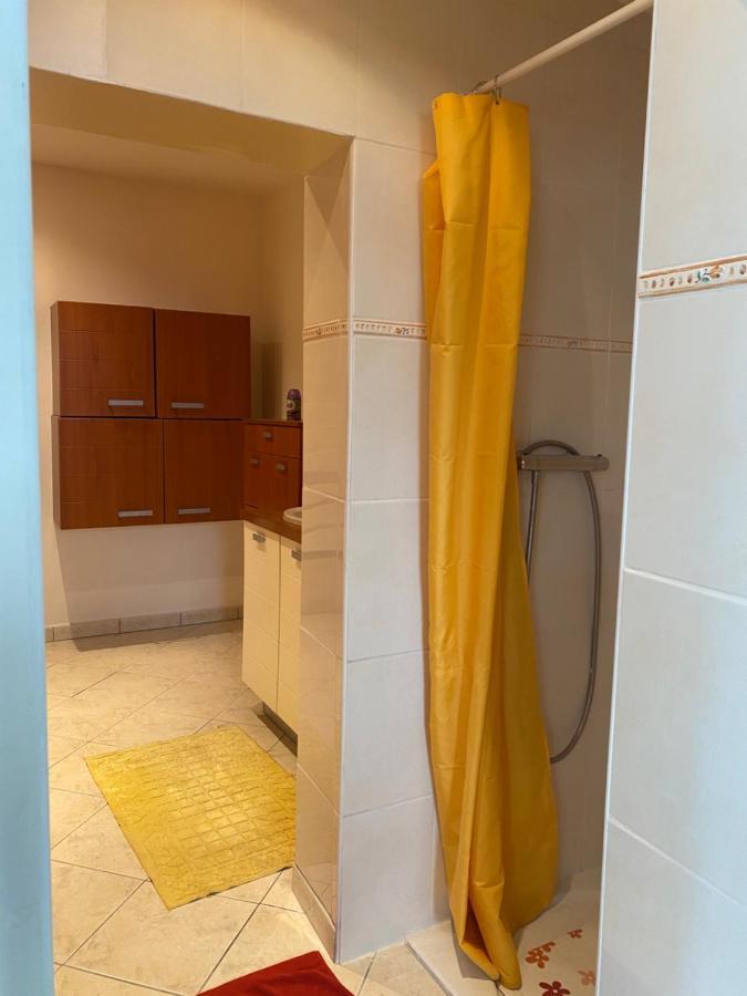 Appartamento Chez Marilou Saint-Dizier Esterno foto